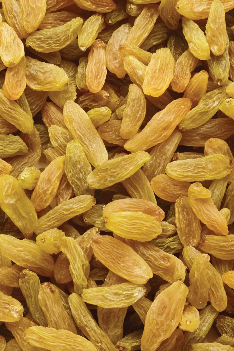 Green Long Raisins
